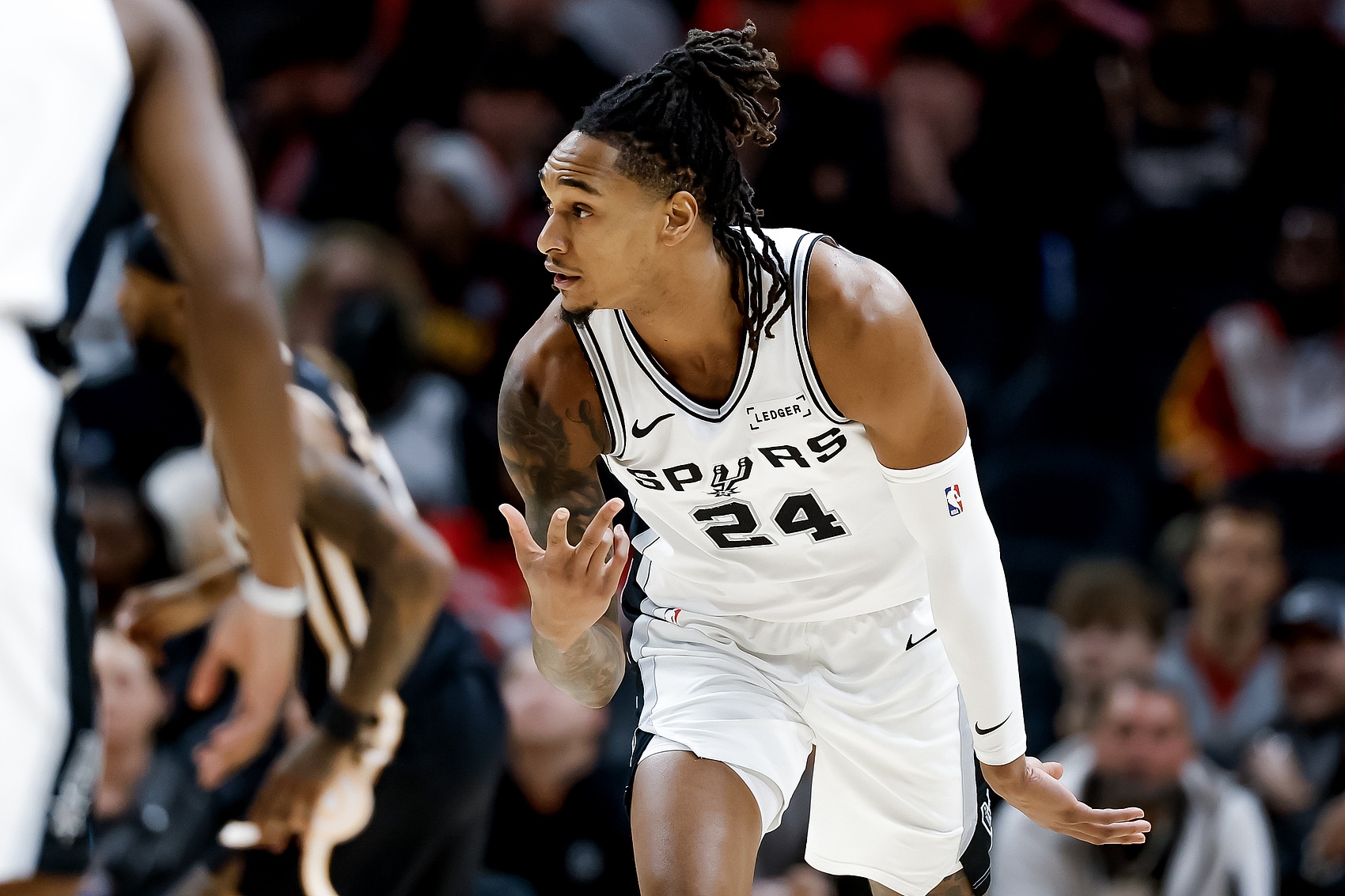 KAIYUN-瓦塞尔谈失利：对手疯狂冲抢篮板 我们必须打得更有身体对抗