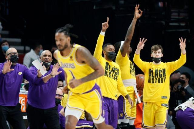 开云体育官网-没解决问题但也没制造新问题，湖人管理层原地踏步